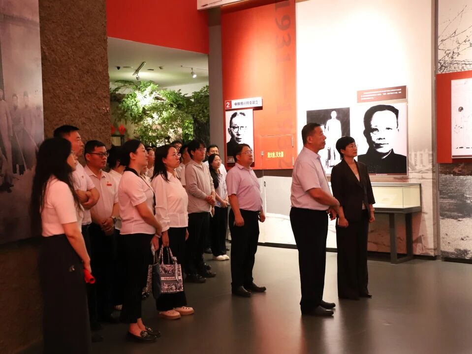 省派党建联络员于晓香